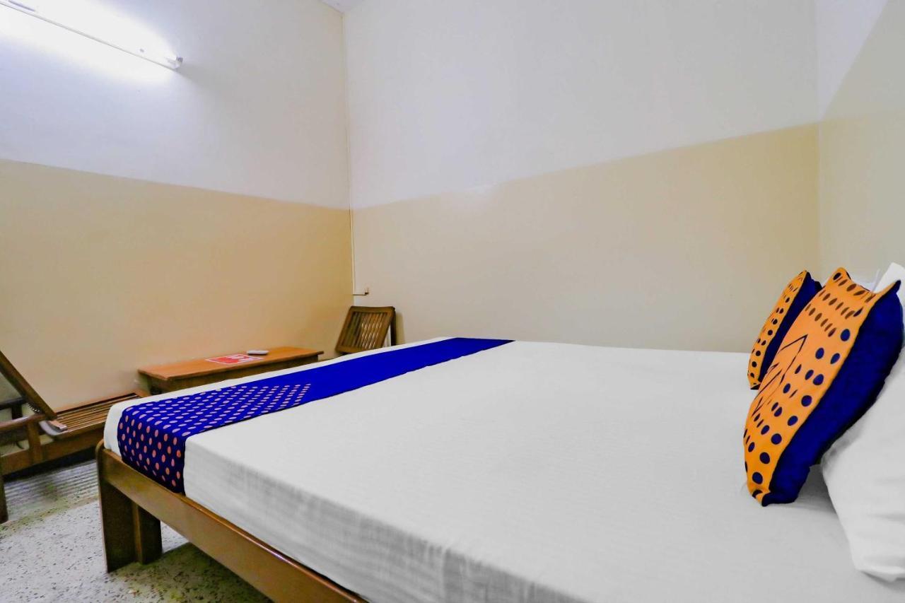 Hotel O Sameer Residency Csandígarh Kültér fotó